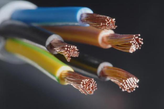 如何选择合适的电线电缆生产厂家呢.jpg